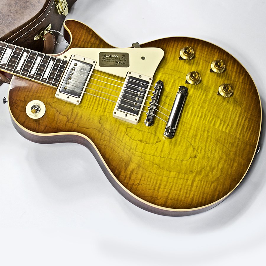 2017 #GibsonCustom #LesPaul 1959 Reissue in iced tea burst finish.
