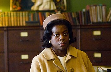 Happy birthday to a superb actress of the stage and screen, Oscar/Emmy/Tony winner Viola Davis! 