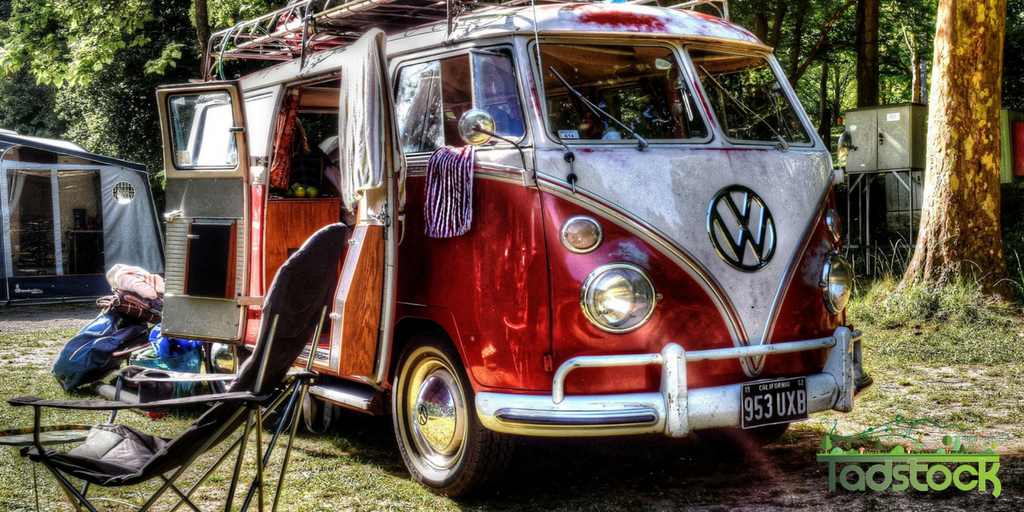 tadstock's tweet photo. Best value camping in the Cotswolds this #AugustBankHoliday #Tadstock17 https://t.co/DFfrnQARDQ Family of four £70 (under 5's go free). https://t.co/HhvjZGZ8Ik