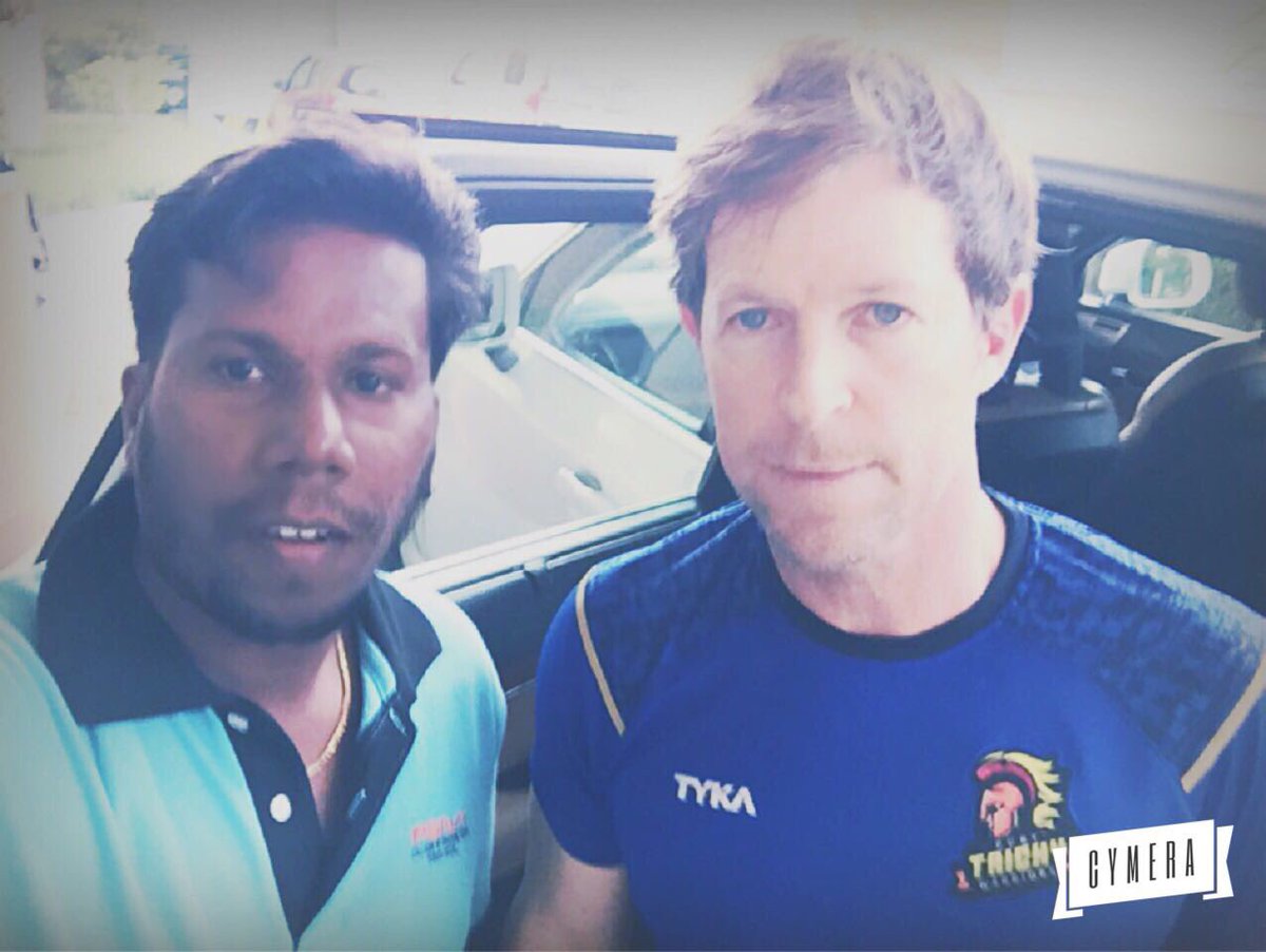 Joshuajelishauv's tweet photo. @JontyRhodes8 @trichywarriors 
Grt to ve 🤳# fielding legend #tnpl2.0# nys character # u 😍India # v 😍 u sir👍🏻 https://t.co/bzmaW7I0GL