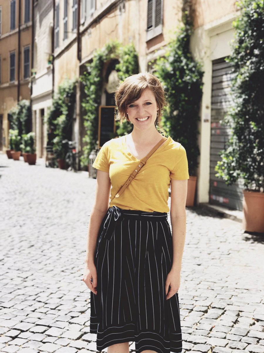 My wife has the best #style #rome #sidestreets #wheninrome