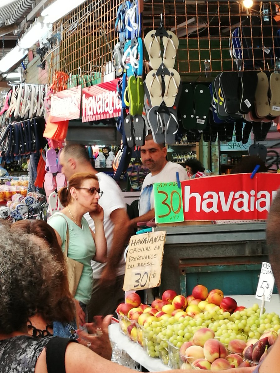 creativityangel's tweet image. @TelAviv Worst place to buy Hawaianas in the Souk. Broken after two weeks, false, and 50 for shoes for 6 year old boy (and not 30).