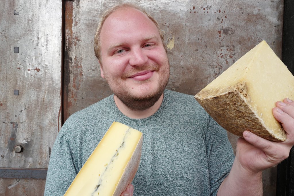 Cheese is in for this Sunday's Mac n' Cheese 12-4pm and 6-9.30pm #macncheese #sundayfunday