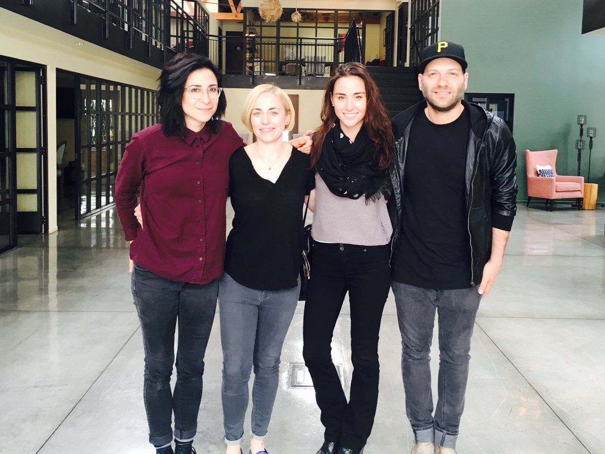 StitchersTV's tweet image. S/O to @TeamMateBand, @allisonscag &amp;amp; @Heather_Guibert for putting together the music collab in this week's episode.

Photo via Priya Autry.