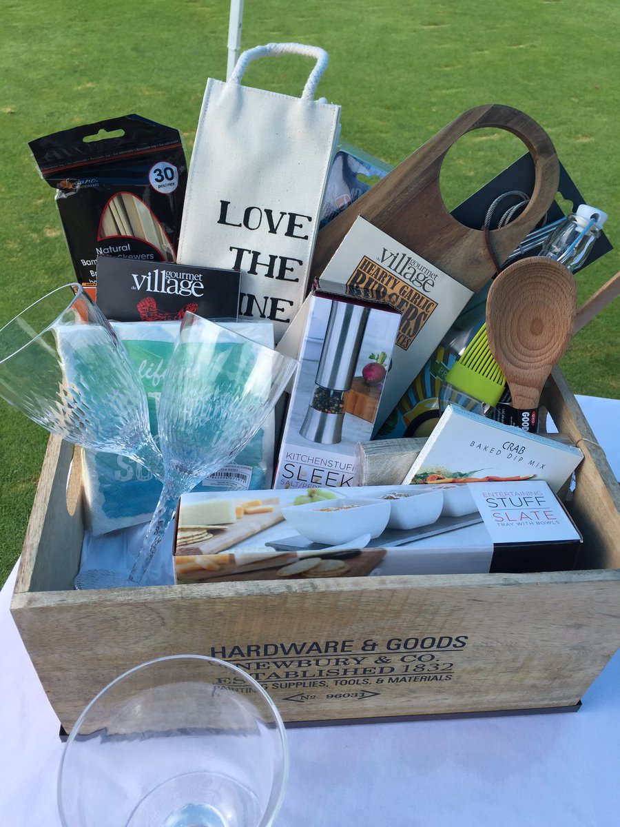 KingIntlGroup's tweet photo. Great to be here at the #OIAA #Hamilton Tournament! Come see KIAG to be entered into our summer gift basket! #rainwontstopus https://t.co/eUSDQNIYj5