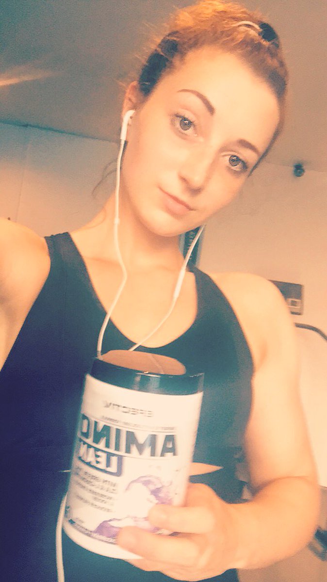 DervlaKilmartin's tweet photo. Cardio time with @EfectivNutri #Aminolean. Eight weeks to go now. #TeamBodytemple #BeEfectiv https://t.co/ZljvPVVKkn