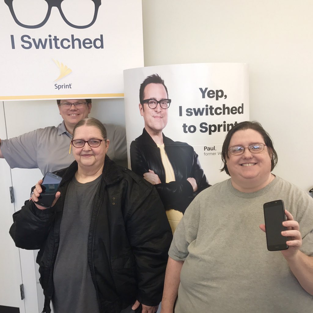 Two of the newest additions to the Sprint family!! Welcome aboard!! <a href="/HoosierCrouch/">Dustin Crouch</a> <a href="/LangerSprint/">Luke Langer</a>