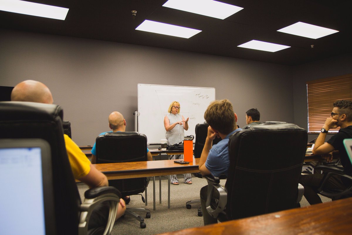 NicVarady's tweet photo. Loving the 'Creativity and the Christian' course at @WesternSeminary ! lessons on writing with @KSPrior https://t.co/AjDE8aehvd