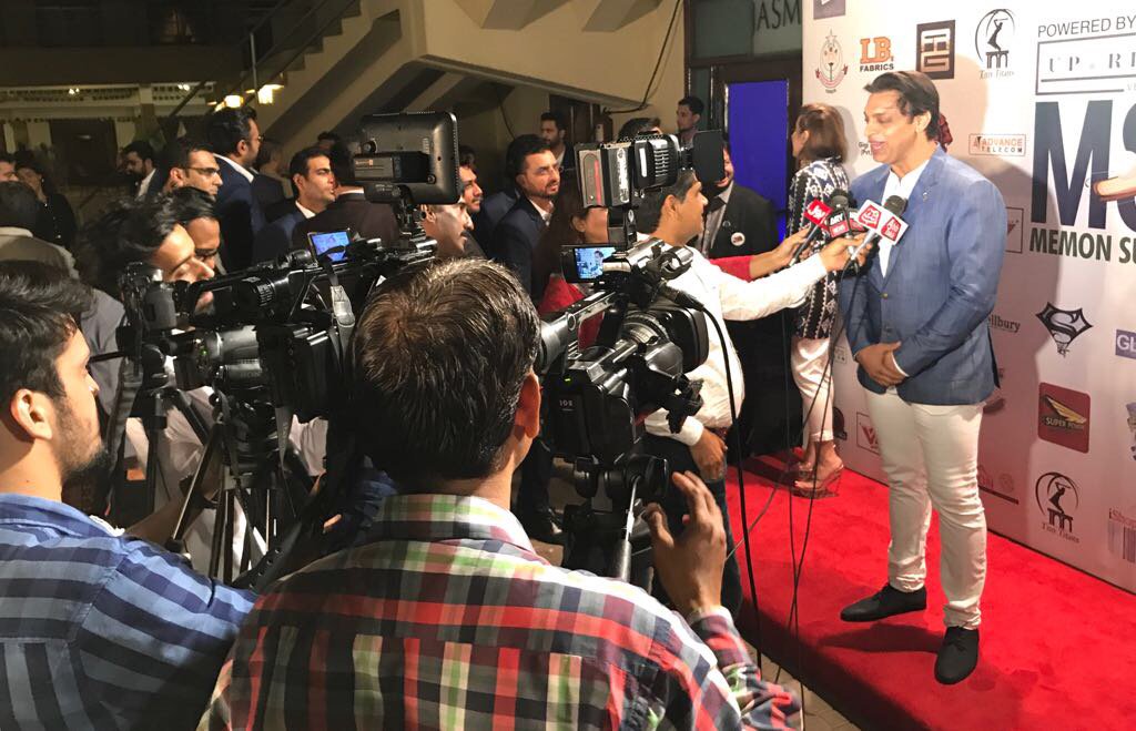shoaib100mph's tweet photo. Excited and honoured to be at #memonsuperleague for #msl17 trophy unveiling ceremony. https://t.co/zaStoDhvTE