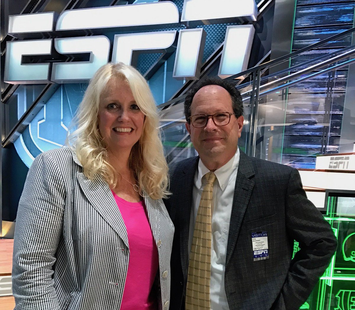 UHartfordAlumni's tweet photo. Alumni Assoc. Board Prez Carolyn Bligh '87 @bligh, @espn facilities design director and President Woodward at ESPN #UHartPride https://t.co/3vsaPHzleN