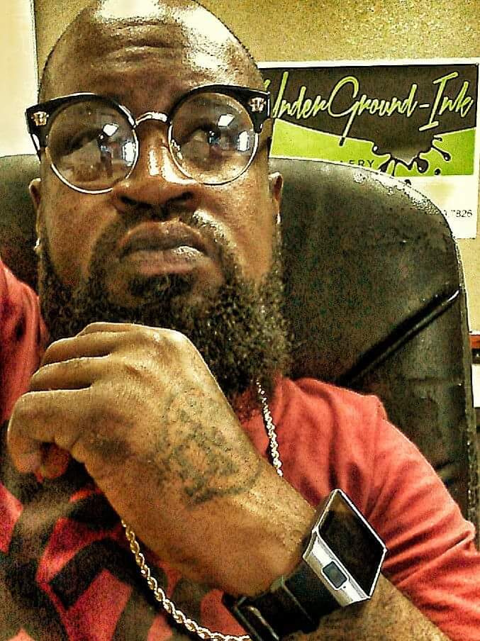 bigbeardgangpe's tweet photo. NEW TATT MAN AT UNDERGROUND INK, Sheldon YoungSr!!!

https://t.co/mdYW1Qpej0
#TJC18 #TJC19 #TJC20
#TC18 #TC19 #TC20
#KC18 #KC19 #KC20
#SFA18 https://t.co/YmIMY0WsSG