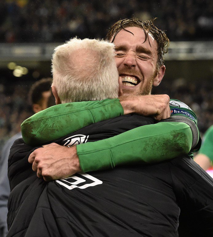 Happy 31st birthday Big Richard Keogh! 