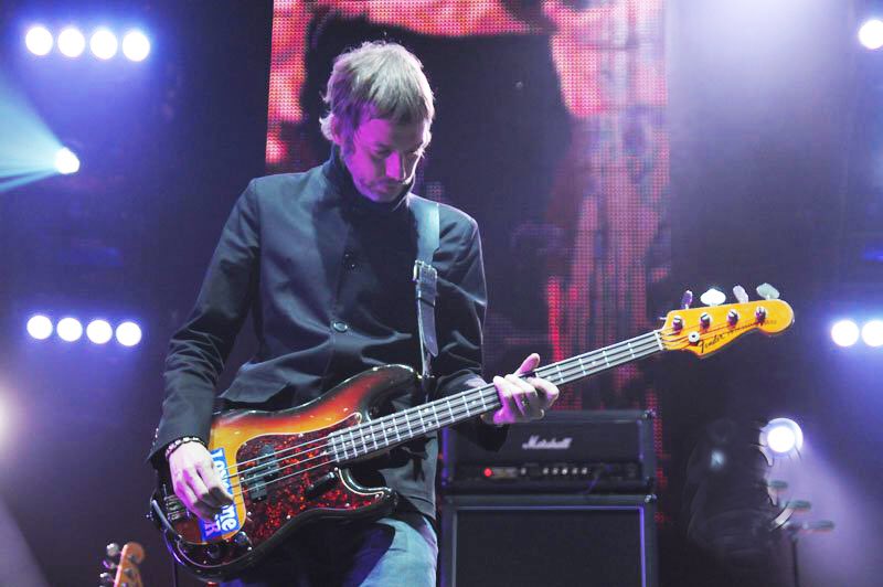 Happy Birthday Andy Bell!!

The former Oasis bassist & Beady Eye guitarist is 47 today!   