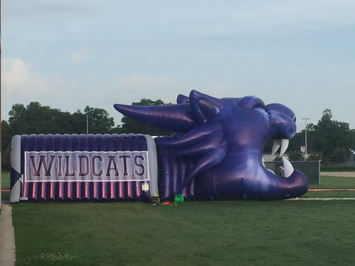 Football_TMHS's tweet photo. Friday Night Lights can't get here fast enough! #1-0 https://t.co/hklZUn5LVj