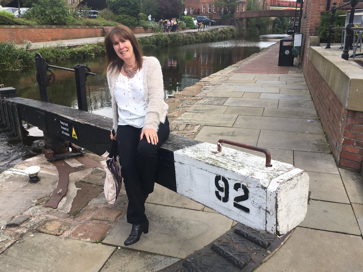 veritymc100's tweet photo. Lovely day 🌞@ManchesterWAXIS was a great way to get to #manchester 👍highly recommed #waxi #dukes92 #castlefield #bridgewatercanal #watertaxi https://t.co/r0S4Lq547H