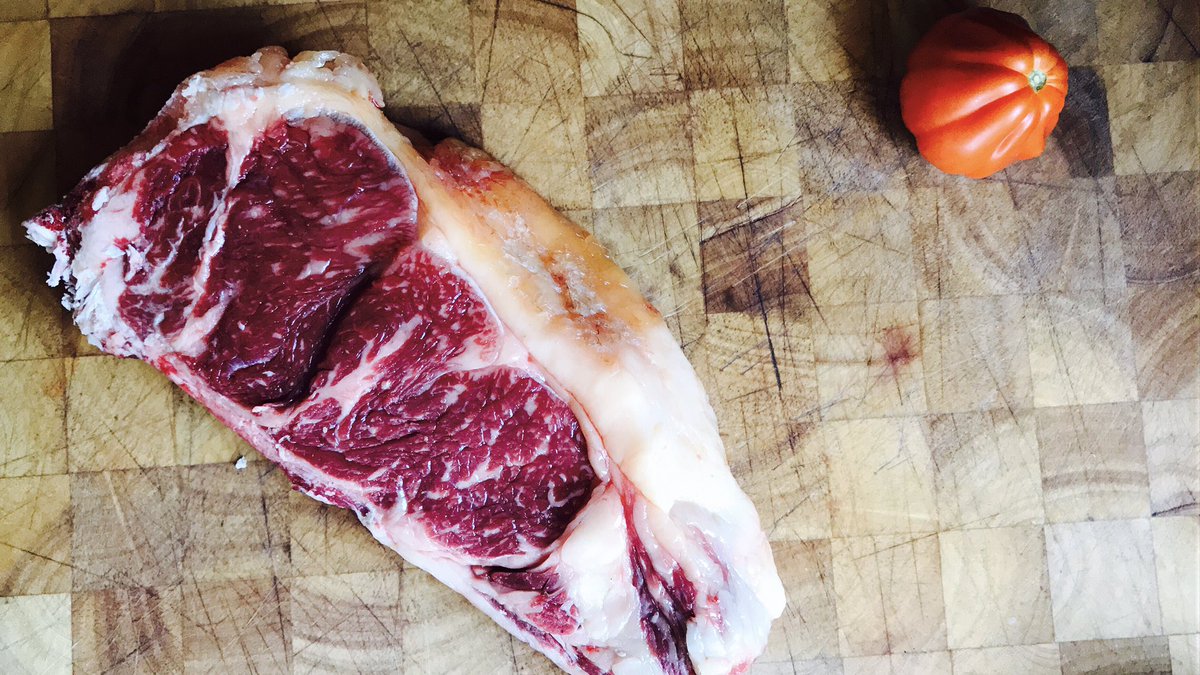 Vegetarianos!! Estuve esta mañana en la plaza y me acordé de vosotros 😉 <a href="/xaviconde/">Riau</a>