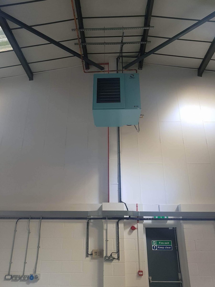 PWMaintenance's tweet image. Still installing @powrmatic heaters, even during the summer!

pwmaintenance.co.uk/powrmatic-susp…