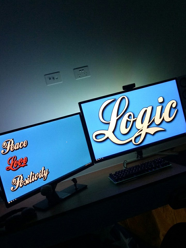 Uziskyy's tweet photo. @Logic301 Time to display LIT Logic Wallpaper 👌🔥 #peaceloveandpositivity https://t.co/ydiVyPv4XQ