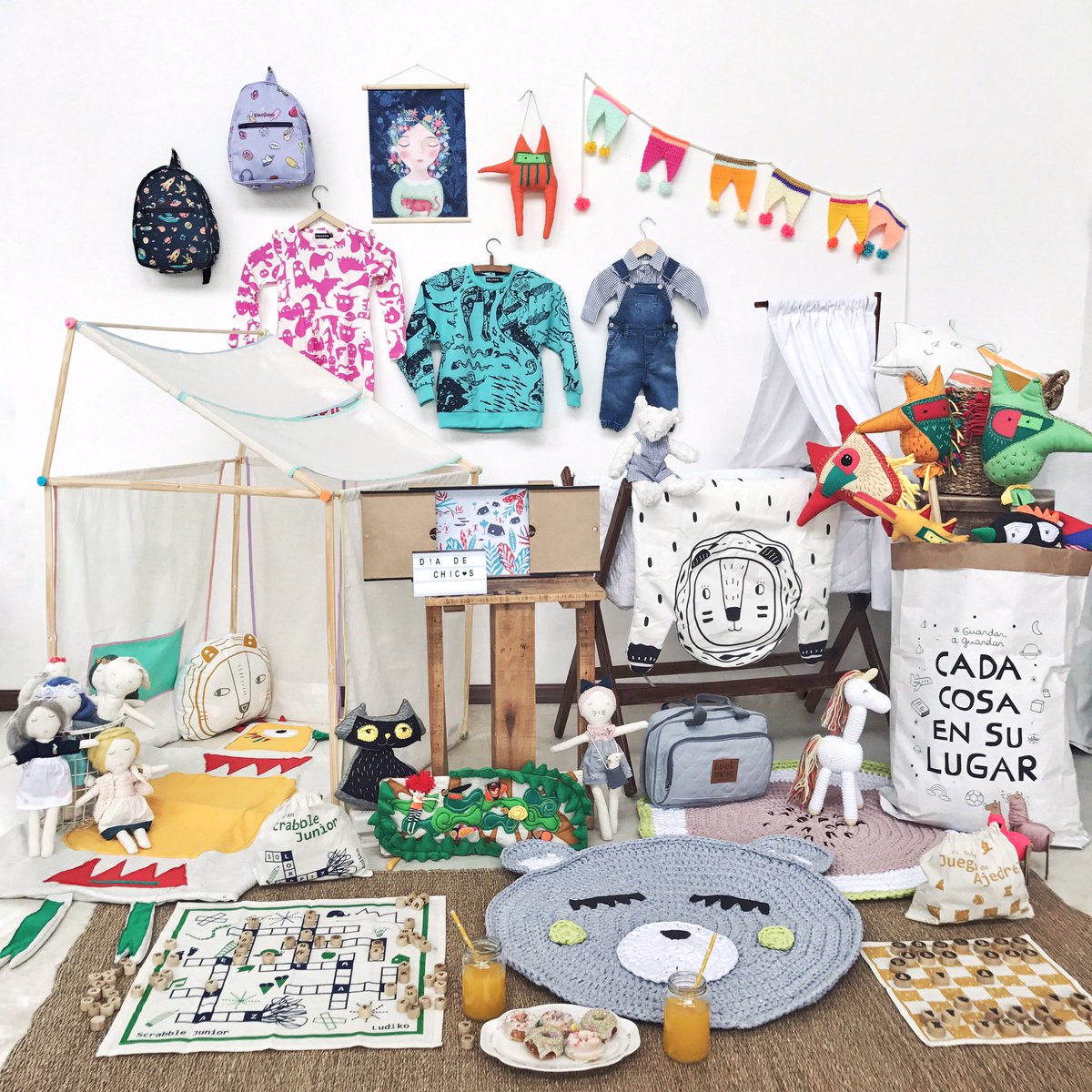 Hello Viernes! Hoy en el blog un post especial por el Día del niño con marcas y diseñadores FROM Rosario ! goo.gl/vLqpAu