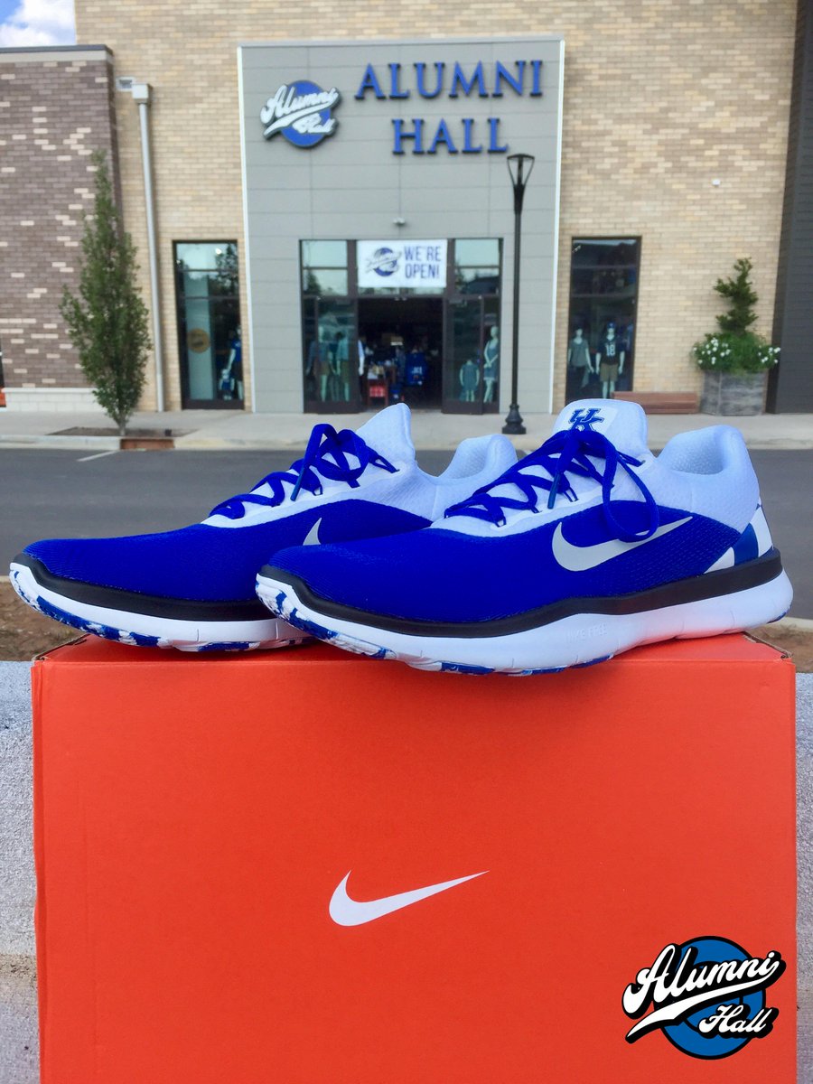 AlumniHallUK's tweet photo. RT &amp; follow for your chance to win these new Nikes BEFORE they are released on Monday! Enter on fb/insta, too. Winner announced Sunday. https://t.co/hWY67AKWko