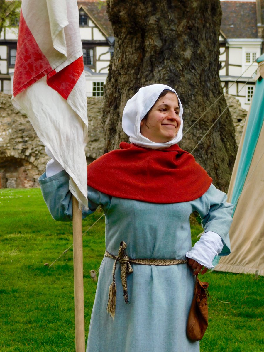pastpleasures1's tweet photo. Visit the #TowerofLondon this weekend and help protect London’s most famous fortress from a number of determined marauders #enemyforces https://t.co/0jNaDTEwpy