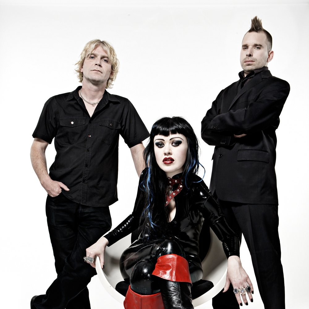 latex_kitsch's tweet photo. #GeorginaLisee #diesofluid #ExistentialBaby #Alternative #metal
https://t.co/GpvIvk0PV3
#latex #rubber #fetish #fashion #cosplay #gothic https://t.co/r2ueBITN14