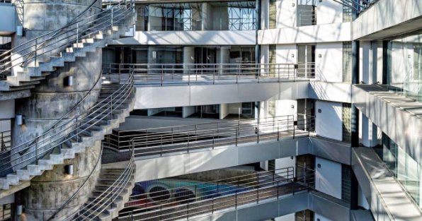 Endless natural light floods 4000 Connecticut and its distinct atriums, which allow for optimal office lighting and spectacular views.