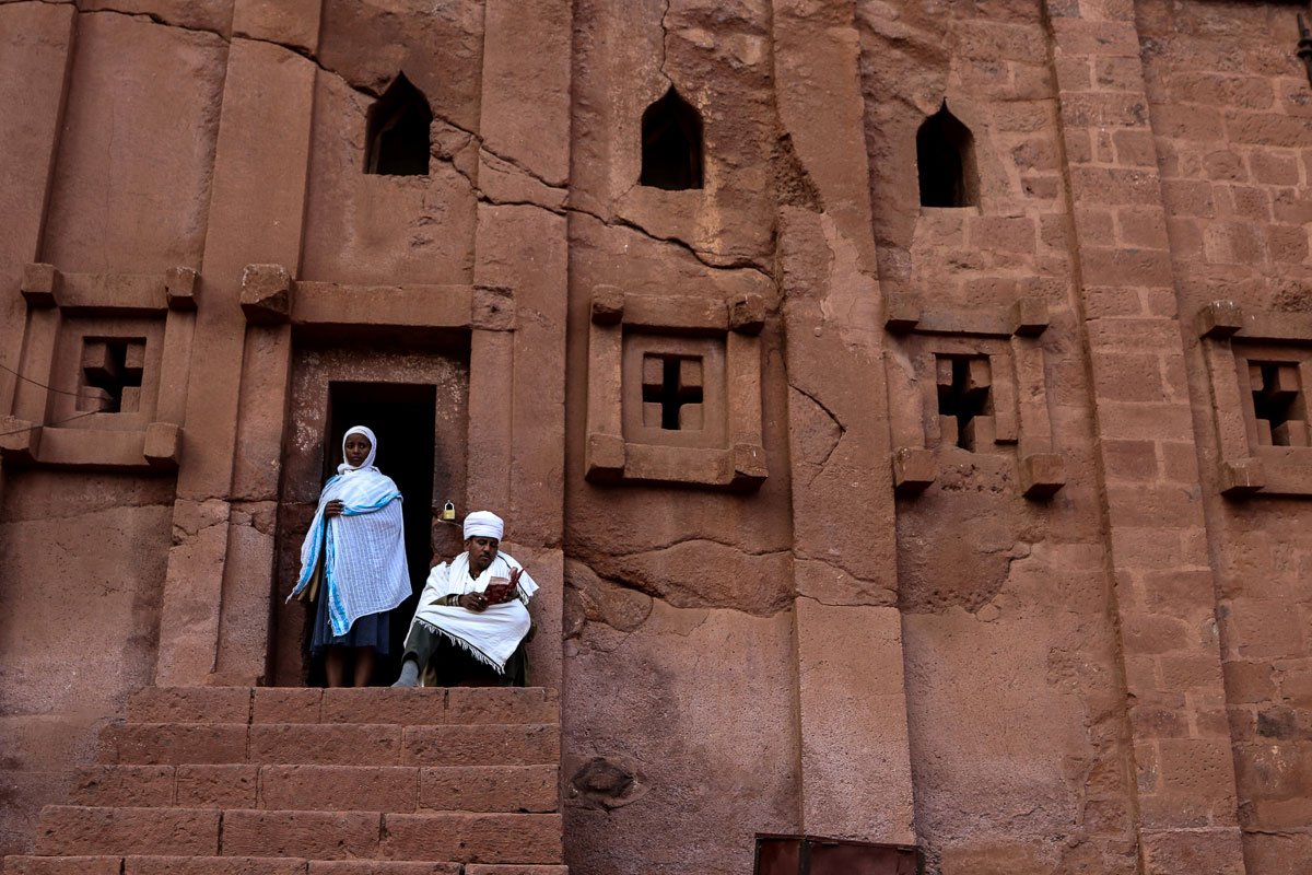 AJEnglish's tweet image. Ethiopia's 12th-century churches were built on the orders of King Lalibela who wanted to a "New Jerusalem" in Africa aje.io/98wb4