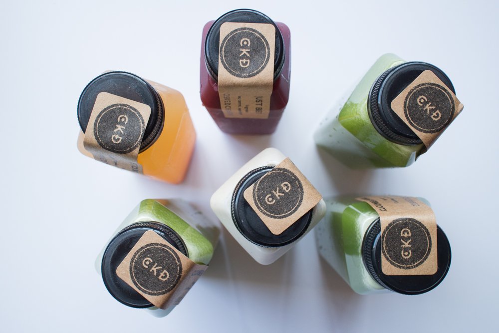 VGPreferred's tweet image. Cooked Chicago now offers Residents 50% off 1 or 3-day juice cleanse. Check it out on the VGP App today! ow.ly/1iAp30elacH #VGPdeals