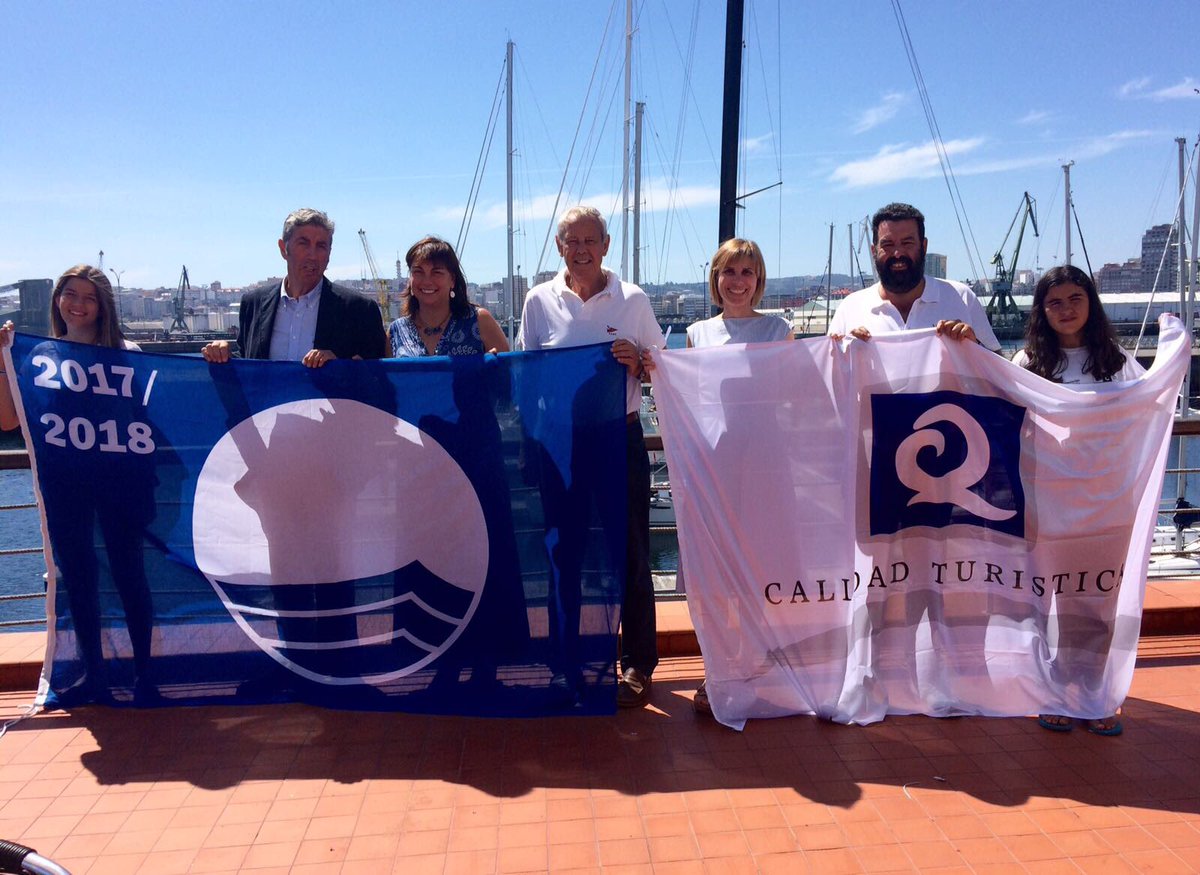 Tactic Audiovisual (@tactic_av) on Twitter photo La directora de #turismo <a href="/Xunta/">Xunta de Galicia</a> N. Domínguez entrega .Q de calidad y bandera azul a <a href="/RCNCORUNA/">R.C.N. La Coruña</a> en el transcurso Mundial #Snipe <a href="/janotoro1/">Jano Toro</a> La directora de #turismo <a href="/Xunta/">Xunta de Galicia</a> N. Domínguez entrega .Q de calidad y bandera azul a <a href="/RCNCORUNA/">R.C.N. La Coruña</a> en el transcurso Mundial #Snipe <a href="/janotoro1/">Jano Toro</a>