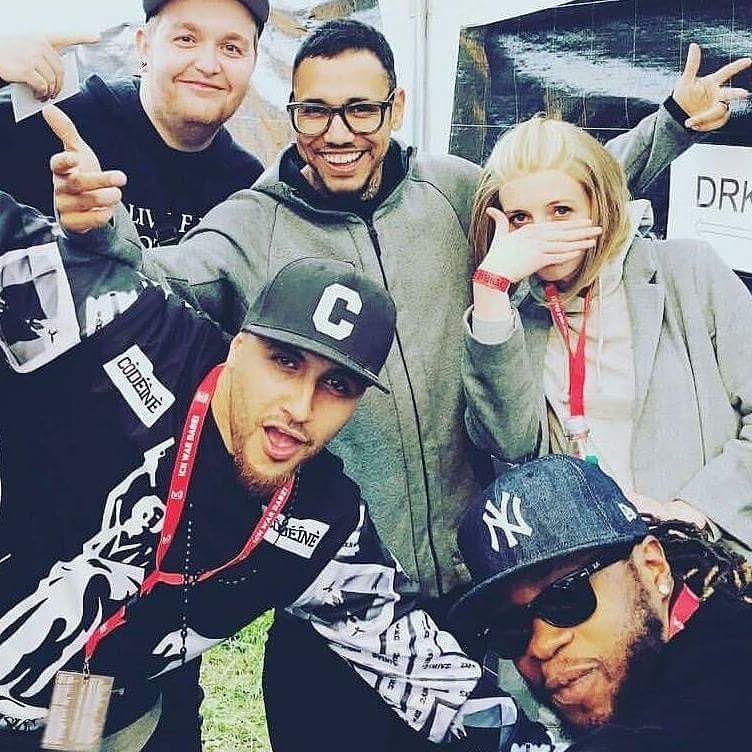 1bobbydick's tweet photo. @openflair war geil #grasweggraucht #jägerleer #geileshow #dankeschön https://t.co/L7UrTHt1Uq