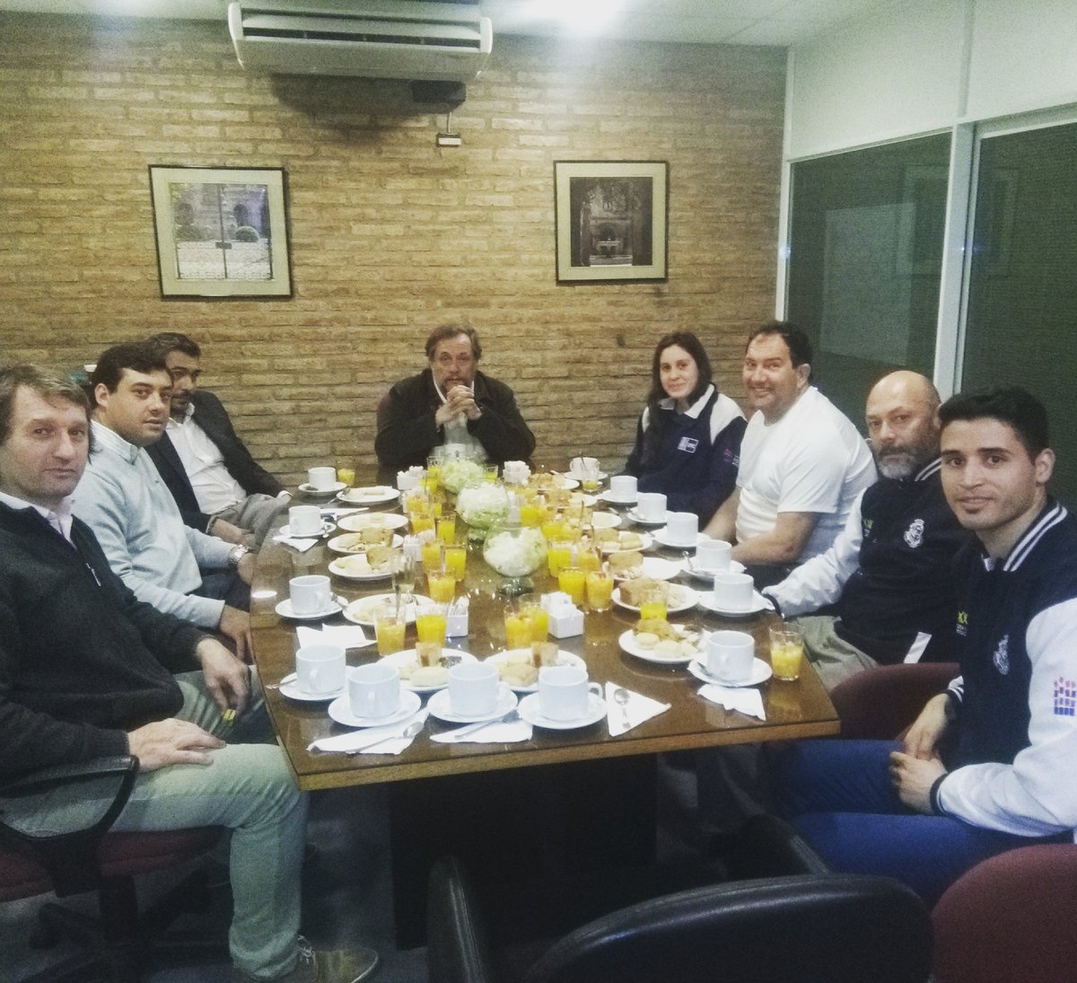 jorgealvareztkd's tweet photo. Reunión de despedida para los que vamos a competir en Taipéi representando a la UNC. Gracias a los directivos y docentes #ArgentinaEnTaipei https://t.co/1Zg5bCy3bc