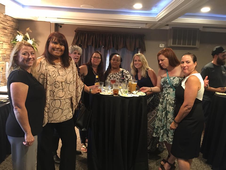 McKeesRocksCDC's tweet photo. Support for #mckeesrocks #community #development was out in full force last night! See our #cdcrocks happy hour fun: https://t.co/iniNze3GW7 https://t.co/9hy4p2RDtV