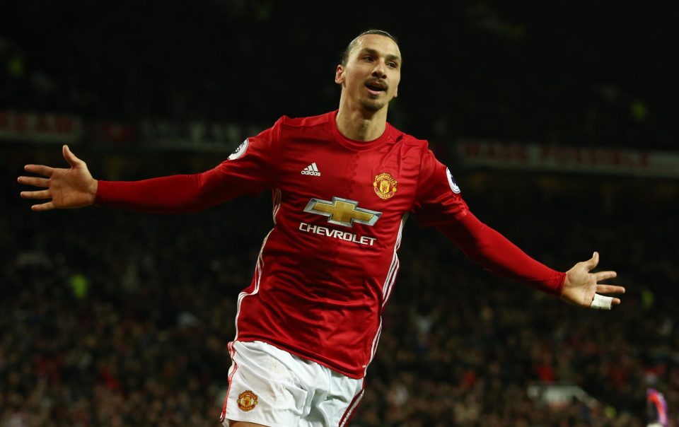 90esimoOfficial's tweet photo. https://t.co/lS5cx9DaSh

#Mourinho riapre le porte del #ManchesterUnited per Zlatan #Ibrahimovic

#Calciomercato su @90esimoOfficial https://t.co/LtjvBtXP6h