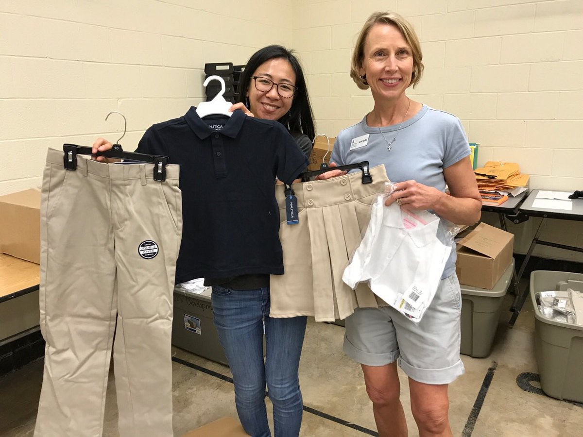 cischarlotte's tweet photo. So grateful to @belk for thousands of school uniforms they've donated to @cischarlotte & @ACPCharlotte ! #backtoschoolinstyle https://t.co/CJqzDshR03