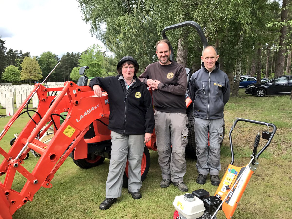 Come along to our free Family Day <a href="/CWGC/">Commonwealth War Graves</a> Brookwood Military Cemetery from 10am-4pm on Sat 2 Sept 2017: ow.ly/cvpx30ekSmF #BrookwoodCWGC