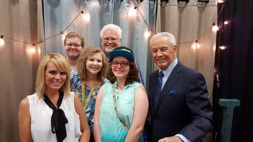 fieldsharvest's tweet photo. #SWBC16 with @JerrySavelleMin and @JerriAnnsn https://t.co/gVHoXdGUTv