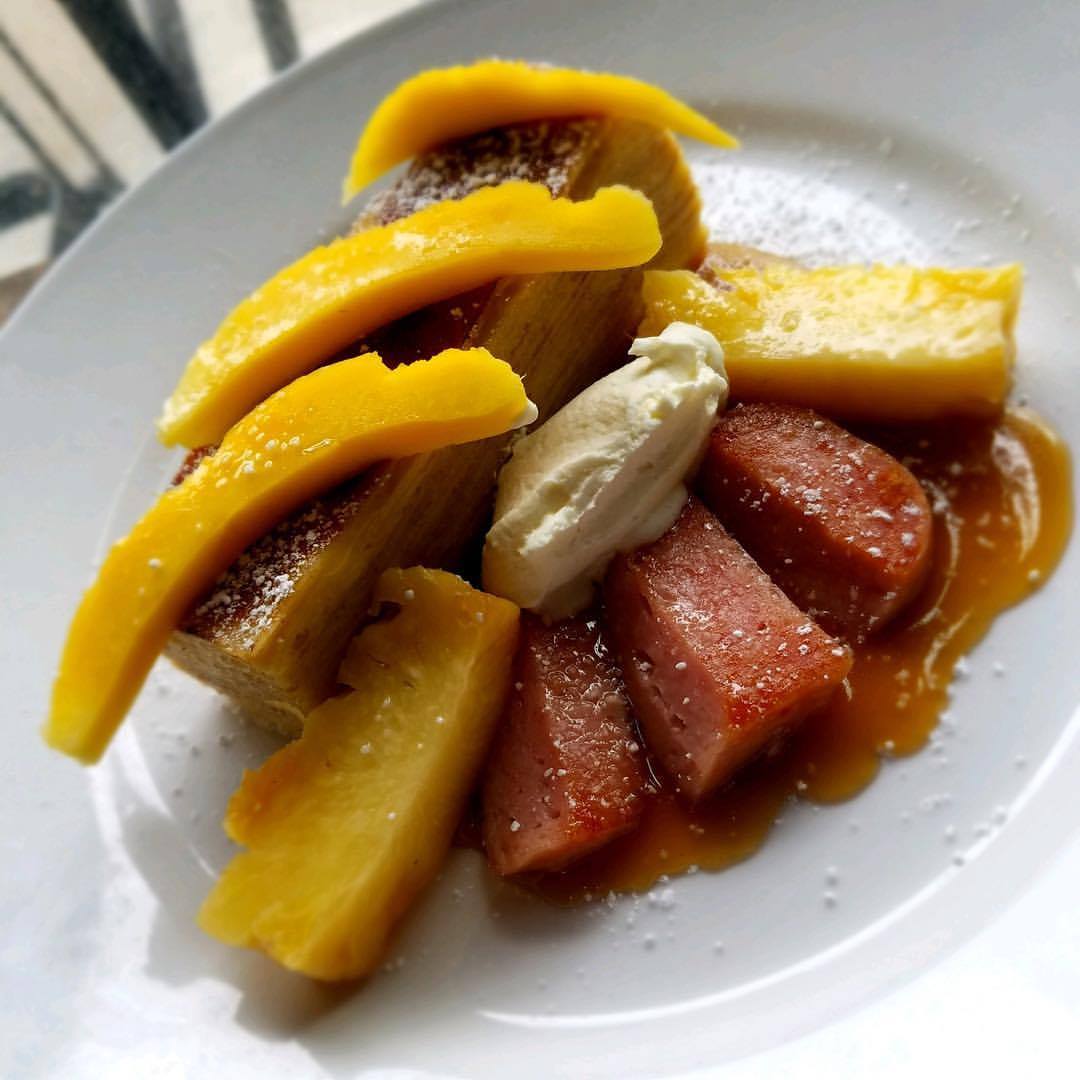 aviarycafe's tweet photo. Our weekend special: Brûlée mango crepe cake, compressed mango, caramelized sous vide pineapple, smoked marscapone, and rum sauce. https://t.co/roFYMpnTO5