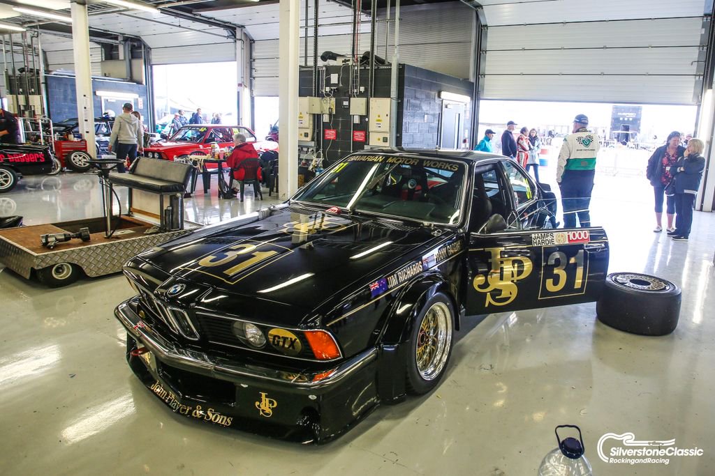 We'll never forget Jim Richards being reunited with his 1985 JPS BMW 635 CSi flown from New Zealand to race in the JET Super Touring Trophy!