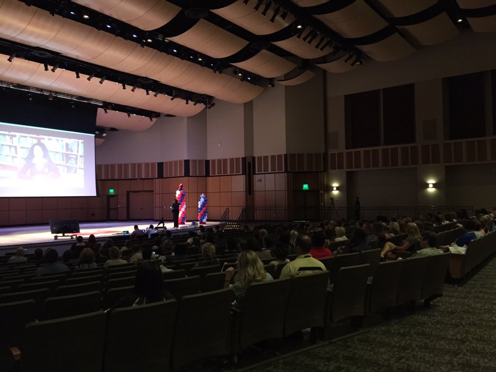 WestGeorgiaRESA's tweet photo. @DrKTThompson @GADOEDeputySupt @2017GATOTY @MarkWilsonGA @rachelmspates @WGARESASTEM @kerri_felder #edfestwest https://t.co/RSmhFUHovE