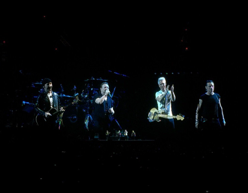 Marco_Pelz's tweet photo. Thank you! #u2thejoshuatree2017 #u2amsterdam https://t.co/nUqqkXFVqi