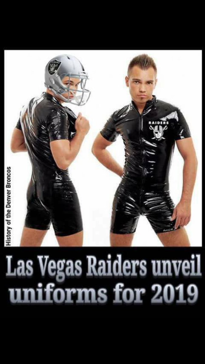 HouseSunday's tweet image. #theyraid #lasvegasraiders