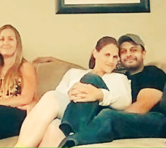 Hey_Kers's tweet photo. ❤️Absolutely adore these people❤️ #Friendship #saturdaynight #HAHAHA https://t.co/hMqb9zTihM