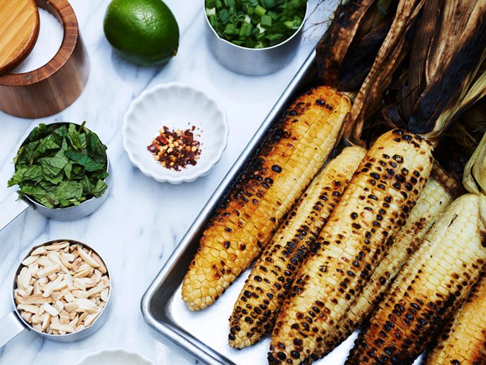 Grab this easy recipe for what to do with your delicious summer corn. bit.ly/2ttWtRL via <a href="/vuiskitchen/">Vuis Kitchen</a>