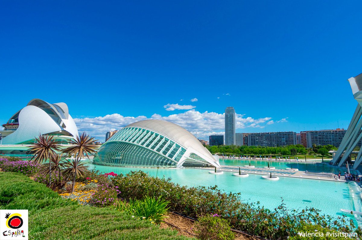 SpainInUSA's tweet photo. Can you guess the name of this place? Clue: #Valencia's most important #modern landmark! #TreasuresofSpain Answer: https://t.co/9v6Vd22pXP https://t.co/vtDA0fVCVo