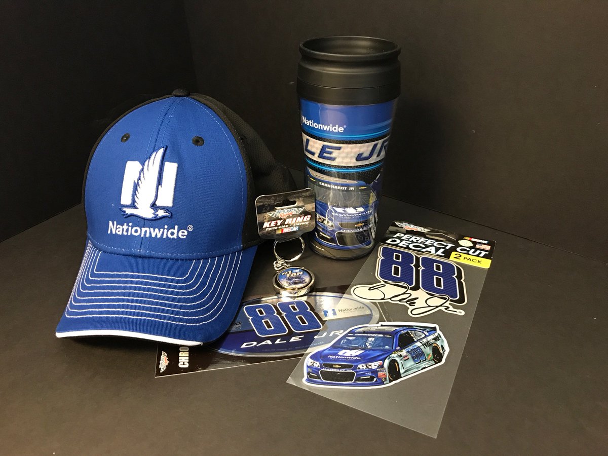 Retweet by tomorrow at 11:00 AM EST for a chance to win a <a href="/DaleJr/">Dale Earnhardt Jr.</a> prize pack. #NW88JR