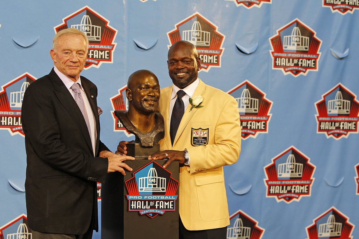 dallascowboys's tweet photo. 6 players have been inducted into the @ProFootballHOF in the Jerry Jones era: Aikman, Allen, Haley, Irvin, Sanders, Smith #CountdownToCanton https://t.co/SZPdHrU2CP