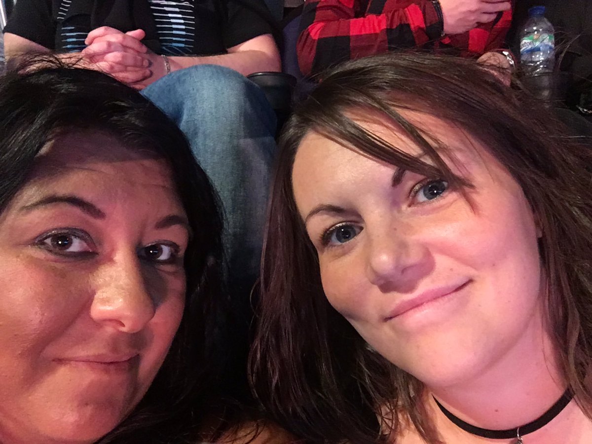 rachyjkl's tweet photo. #CelineDionLive2017 https://t.co/hCVGCb8cLd