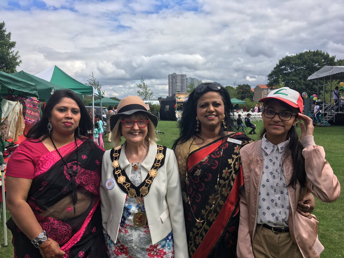MayorofEnfield's tweet photo. Enfield Bangladesh Welfare Association 
Lovely to see the community today enjoying the Bangladesh Mela at Ponders End https://t.co/KRHsoyitkG