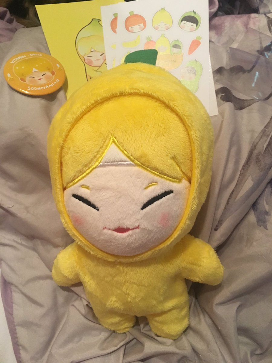 eleganthoshi's tweet photo. @justpeachyorder he's finally home 😫💕 thanks @vitamin_dolls for making this cutie! https://t.co/6YO1n27Kl5